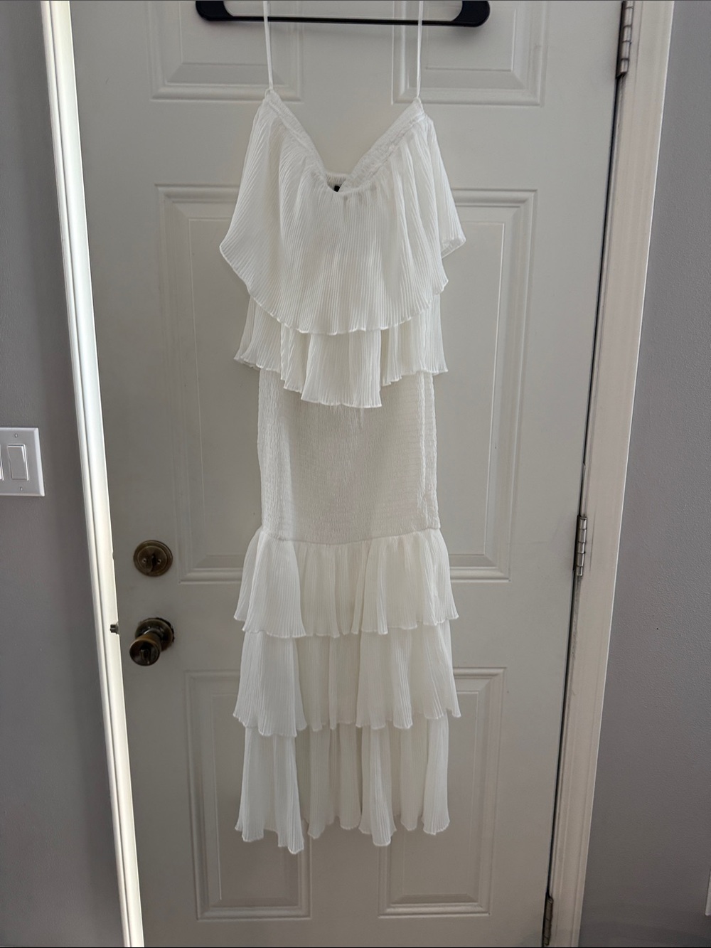 chic White Tiered Ruffle Maxi Dress
